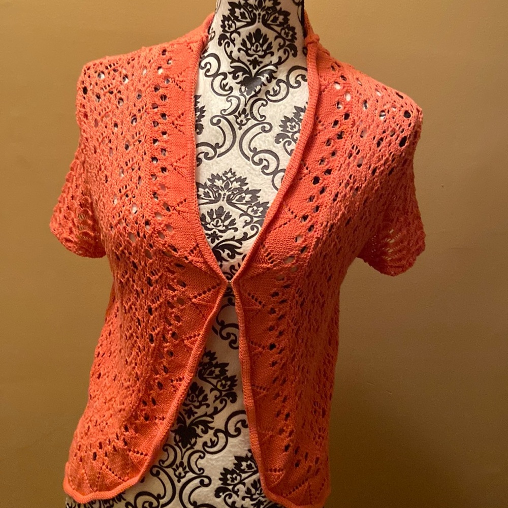 🌸Thesis Orange Short Sleeve One Hook & Eye Closure Cardigan Size Medium